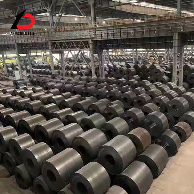 HRC ब्लैक A36 लो कार्बन स्टील कॉइल Ss400 Q235 Q355 Q345 S275jr गर्म लुढ़का हुआ