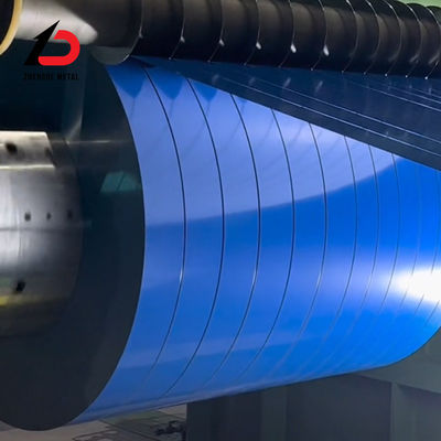 0.5 मिमी पीपीजीआई स्टील कॉइल उत्कृष्ट संक्षारण प्रतिरोध के साथ गर्म डुबोया जस्ती और अनुकूलन योग्य रंग