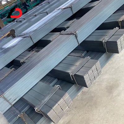 एआईएसआई डीआईएन उच्च कार्बन स्टील फ्लैट बार OEM ESR SKD61 के साथ 5 मिमी हल्के स्टील फ्लैट बार
