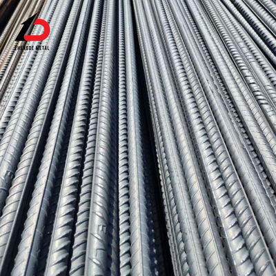 ASTM A615 A615m A706 A706W Gr40 Gr60 Gr70 Gr75 Gr80 कंक्रीट के लिए कार्बन स्टील रिफाइनिंग रेबर