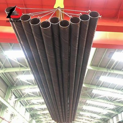 2.1 - 60 मिमी मोटाई तेल पाइपलाइन निर्माण के लिए गर्म लुढ़का हुआ कार्बन स्टील वेल्डेड पाइप