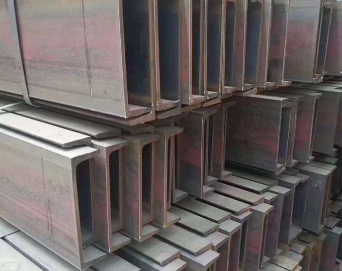 A36 कार्बन स्टील सी चैनल प्रतिस्पर्धी मूल्य के साथ 41X41 41*21 गर्म डीआईपी जस्ती यू चैनल स्टील 3