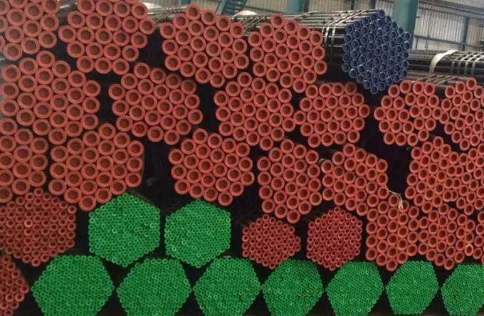 अच्छी गुणवत्ता ASTM A106 / API 5L Sch 40 Sch 80 Sch120 ब्लैक पेंट स्टील सीमलेस पाइप कार्बन स्टील पाइपलाइन कीमत 4